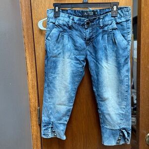 Blue Denim Capri Pants